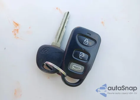 2008 Hyundai Elantra Gls/Se from USA, damaged, VIN KMHDU46DX8U498814